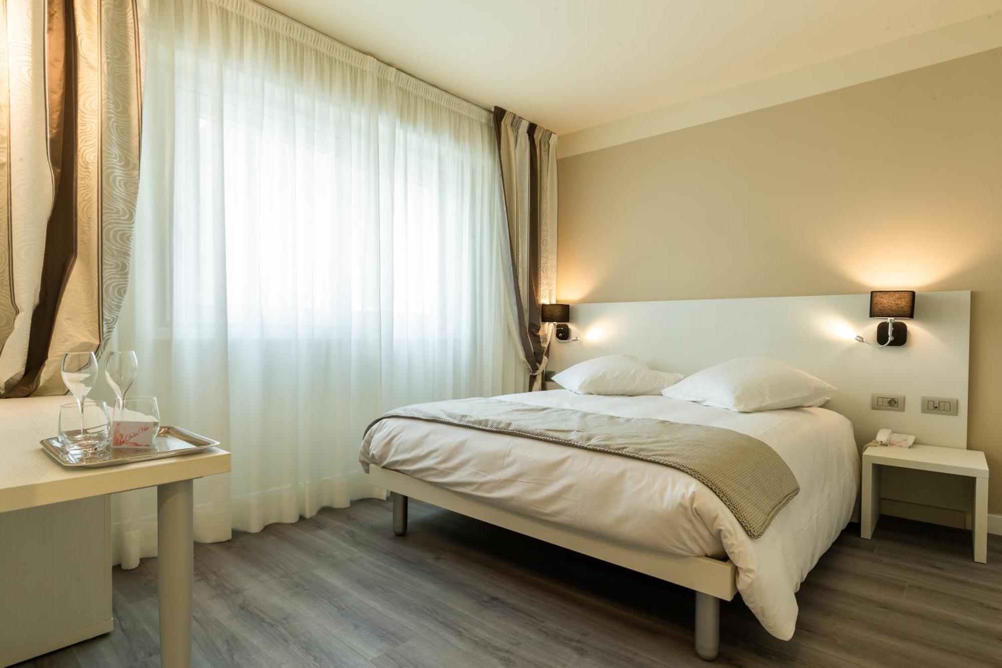 La Dolce Vita Hotel 멍똥 외부 사진