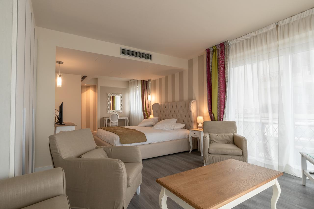 La Dolce Vita Hotel 멍똥 외부 사진